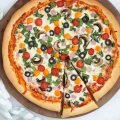 best-veggie-pizza-featured-image-square-2