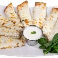 garlic chzy brd